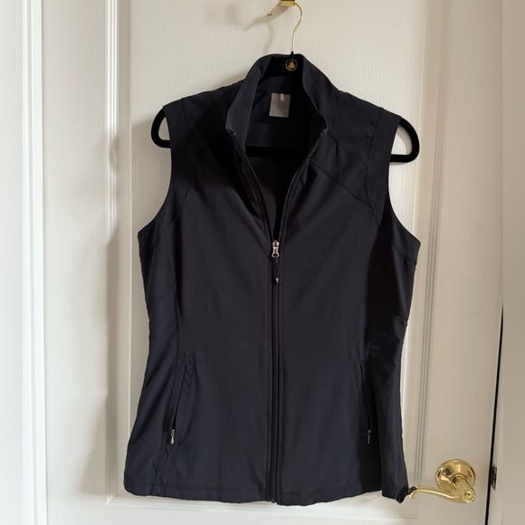 CALIA Women’s Black Sleeveless Soft-shell Lightweight Zip-Up Vest Size Large - Picture 13 of 15